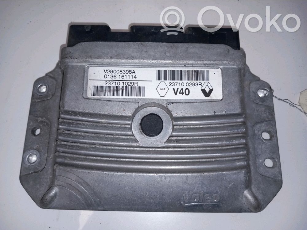 Renault Megane III Engine control unit/module 