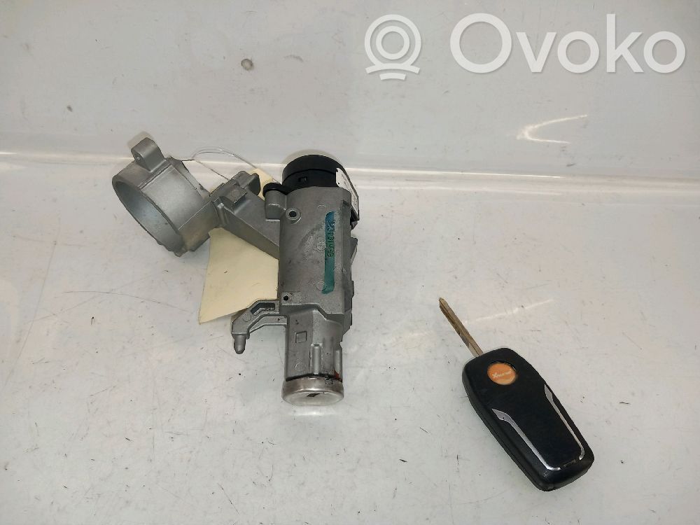 Chevrolet Aveo Ohjauspyörän lukitus 