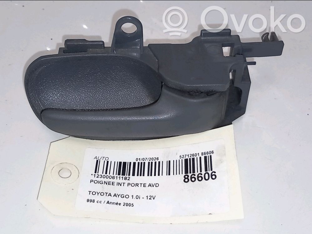 Manecilla interna puerta delantera   692050D060B2,692050D060B2