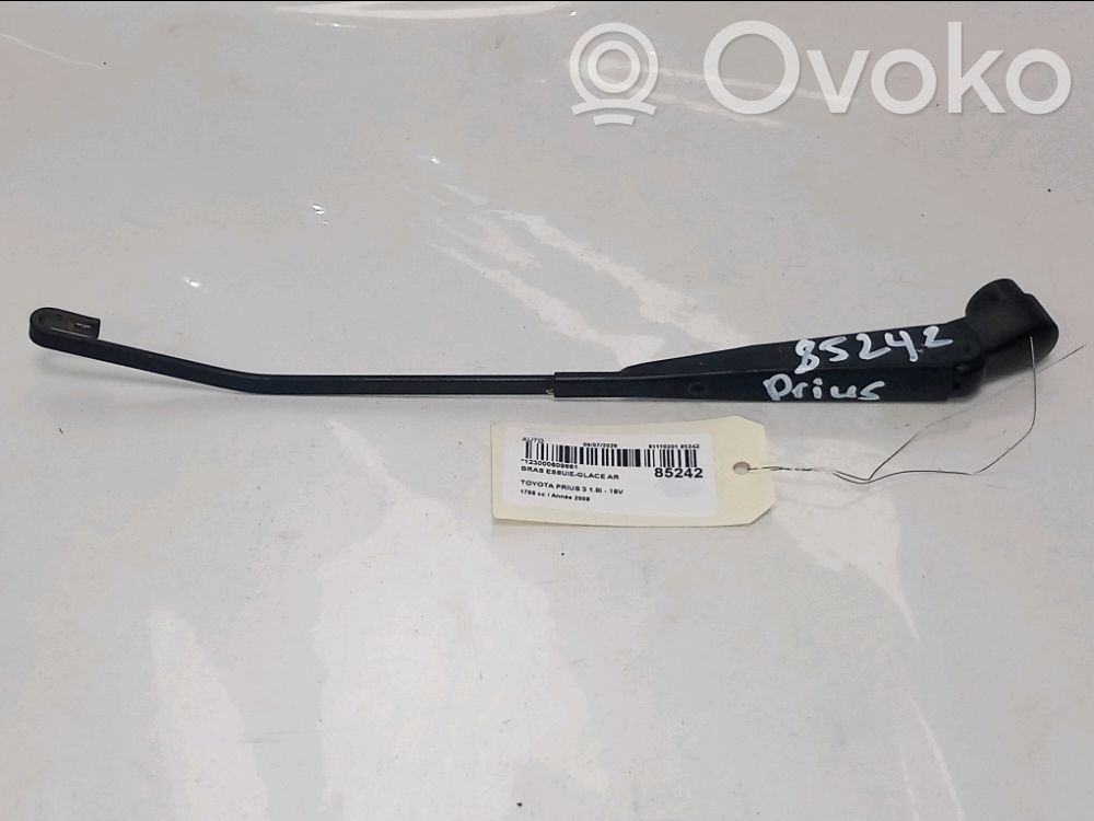 Toyota Prius (XW30) Ramię wycieraczki szyby tylnej