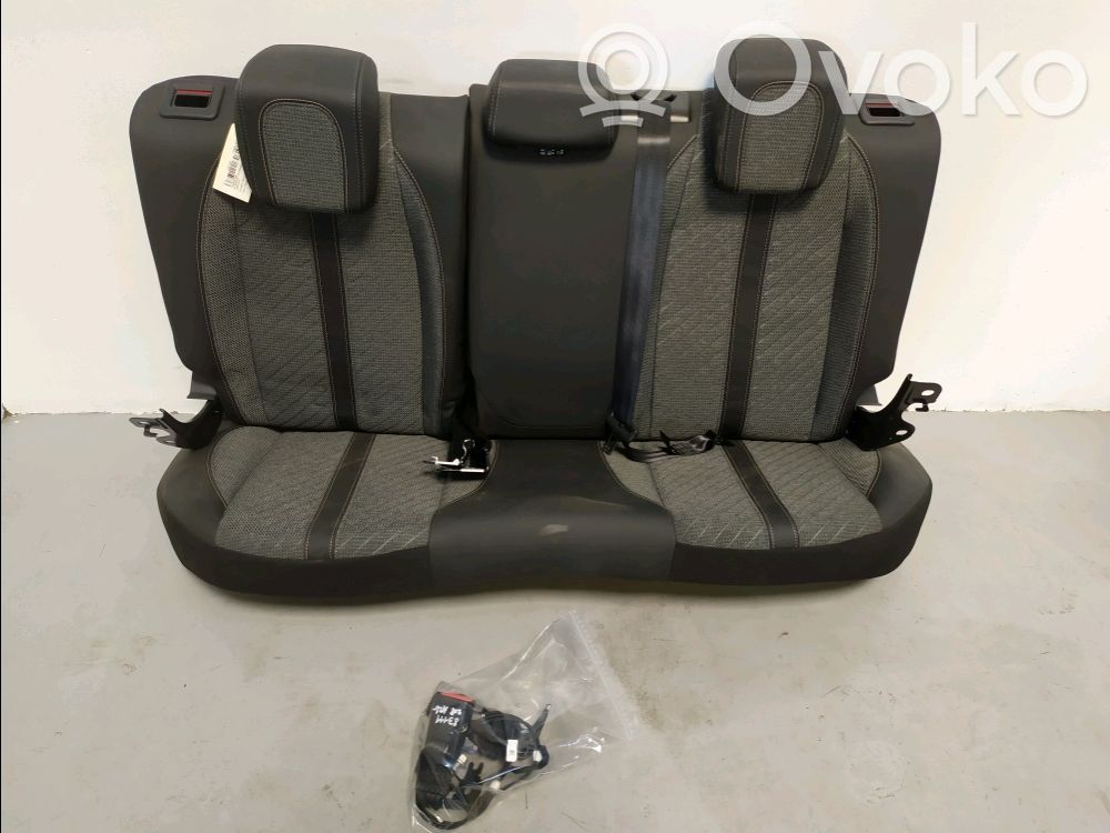 Peugeot 208 II Al doilea rând de scaune