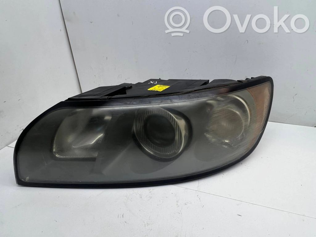 Volvo V50 Priekšējais lukturis 