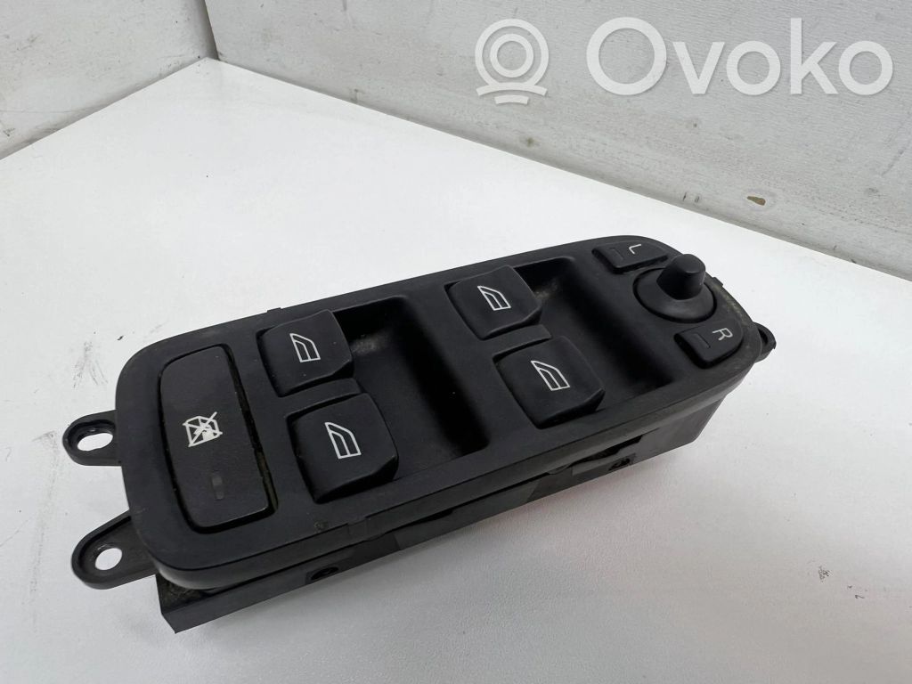 Volvo V50 Electric window control switch 