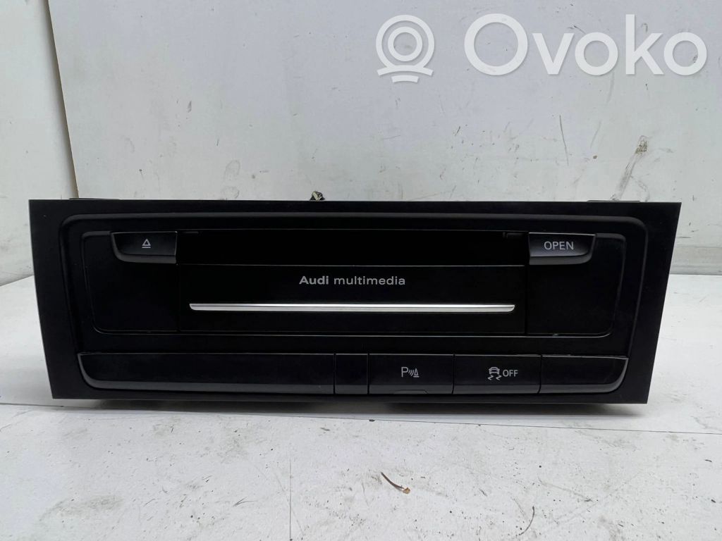 Audi A4 S4 B8 8K Unité principale radio / CD / DVD / GPS 