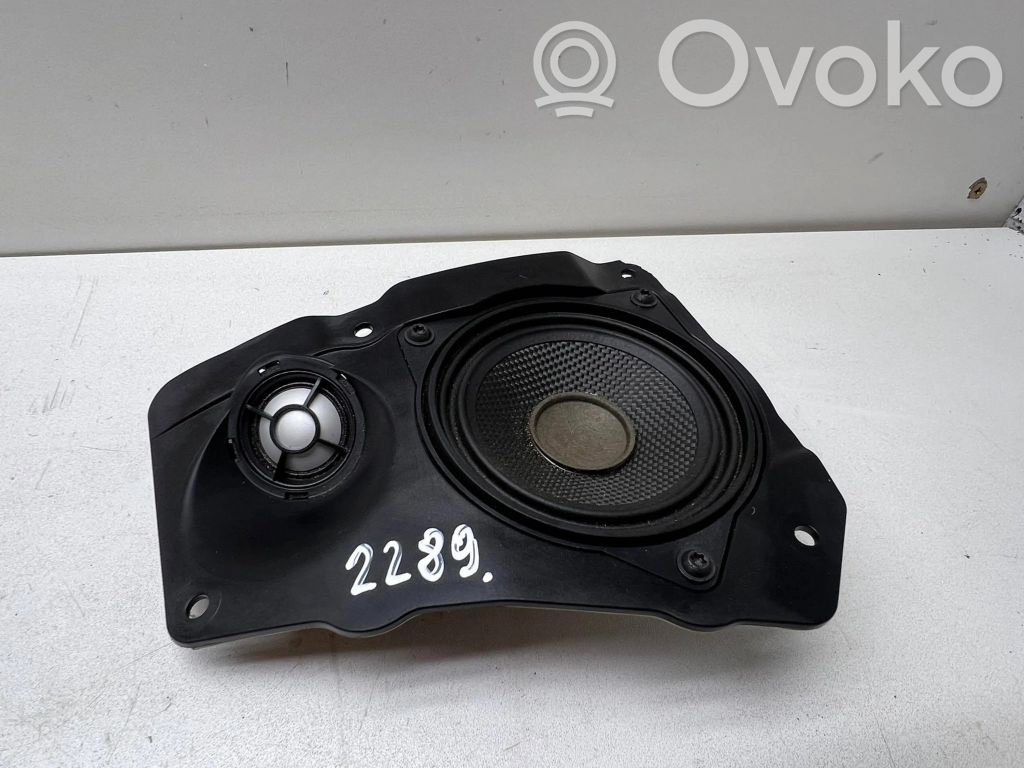 BMW 7 F01 F02 F03 F04 Głośnik półki bagażnika 