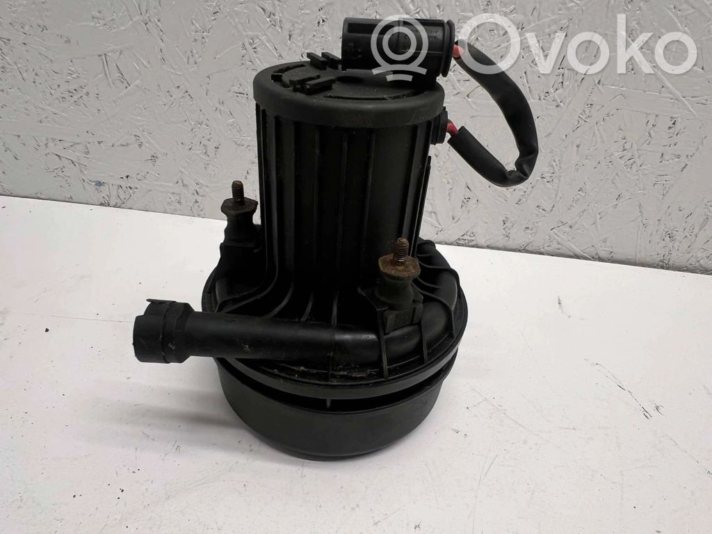 BMW 5 E60 E61 Secondary air pump 