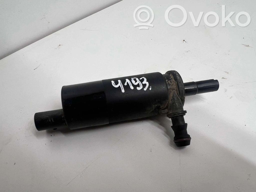 BMW 5 E60 E61 Headlight washer pump 