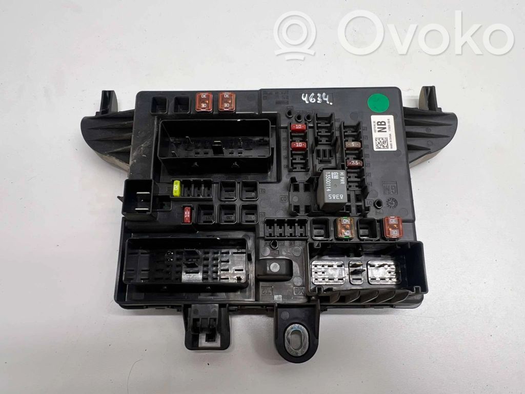Opel Insignia A Módulo de fusible 