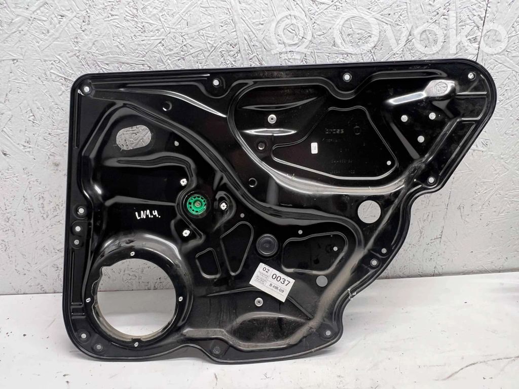Volkswagen PASSAT B7 Mechanizm podnoszenia szyby tylnej bez silnika 