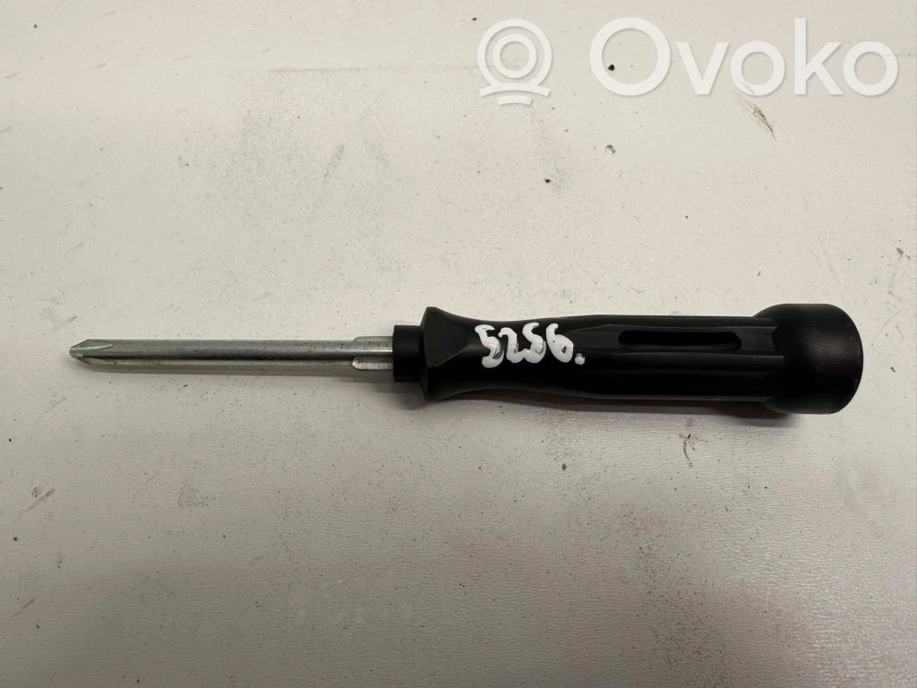 Työkalusarja   8Z0012287