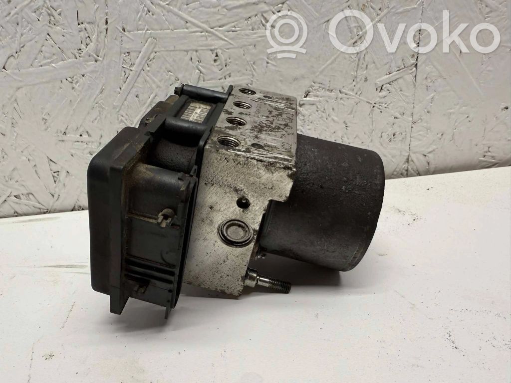 Subaru Outback ABS bloks 