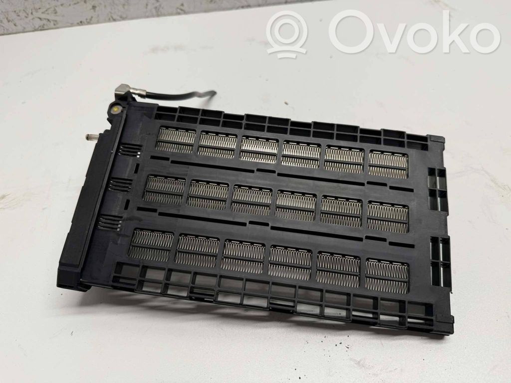 BMW 3 E90 E91 Elektrinis salono pečiuko radiatorius 