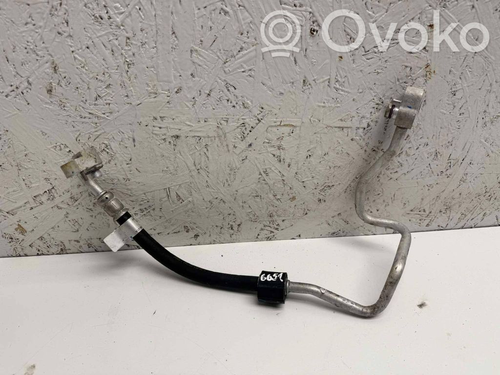 BMW X1 F48 F49 Air conditioning (A/C) pipe/hose 