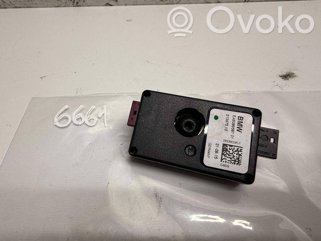 BMW X1 F48 F49 Antenos stiprintuvas 