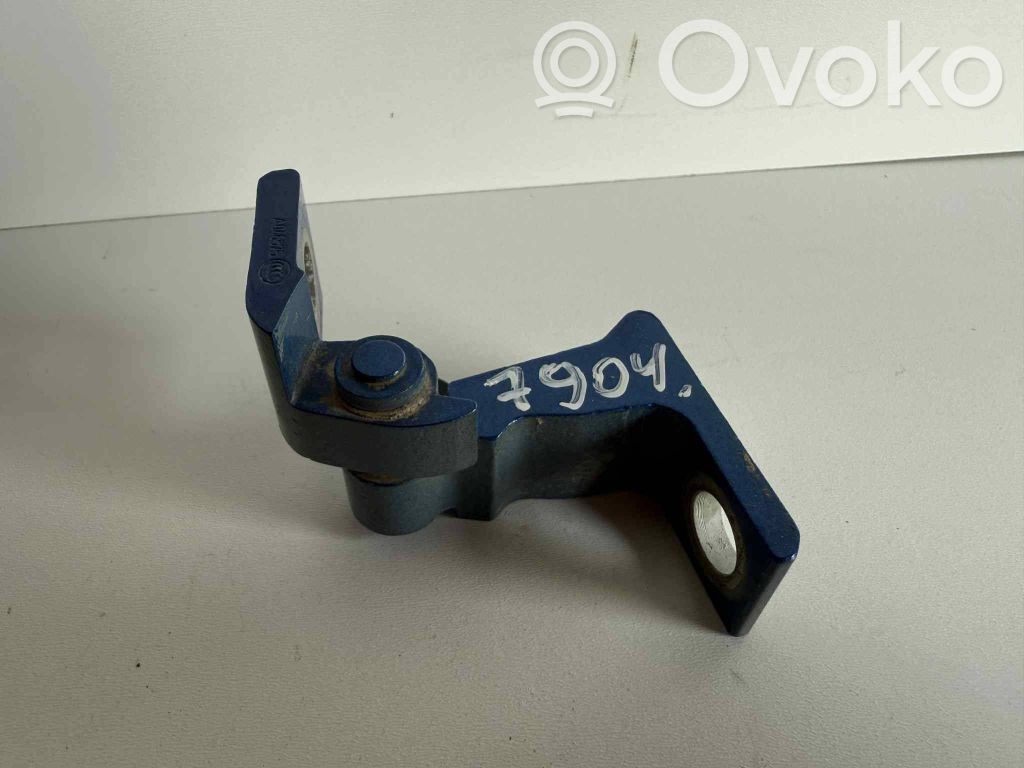 Seat Arona Front door upper hinge 