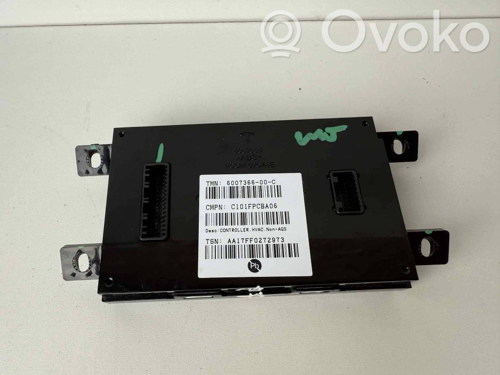 Tesla Model S Climate control unit 