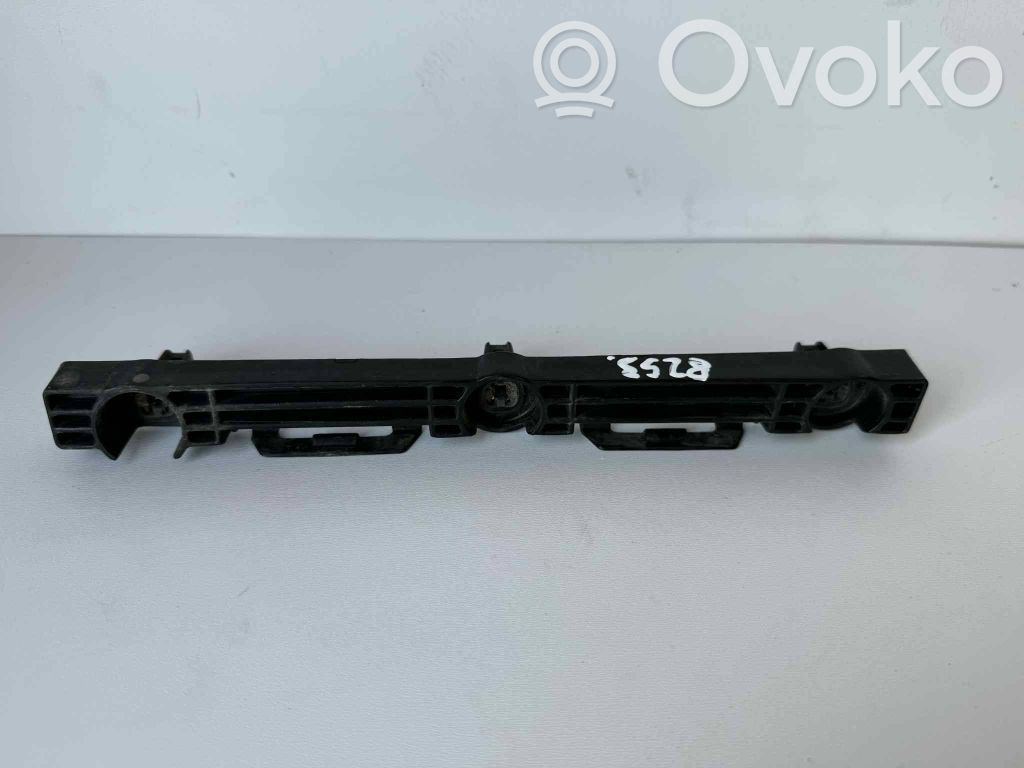 Tesla Model S Fender mounting bracket 