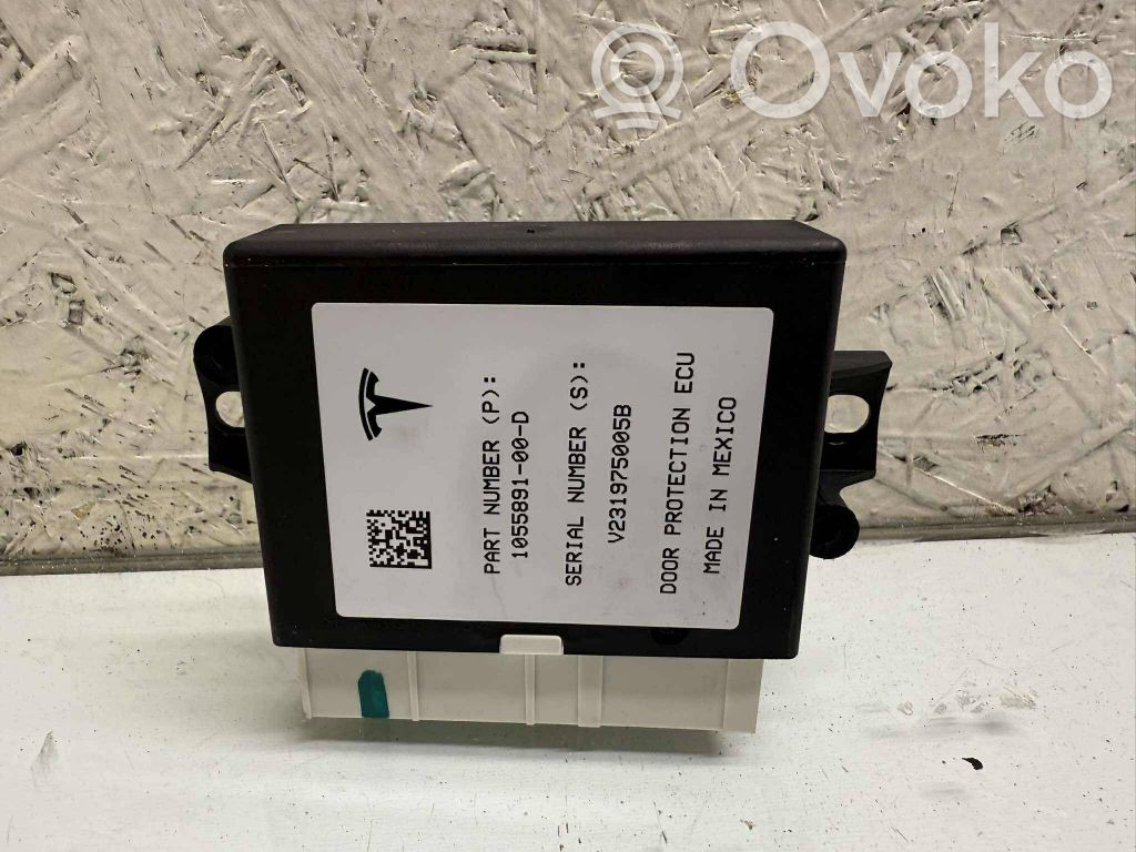 Tesla Model X Door control unit/module 
