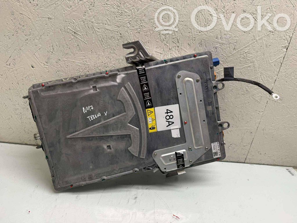 Tesla Model X Inversor/convertidor de voltaje 