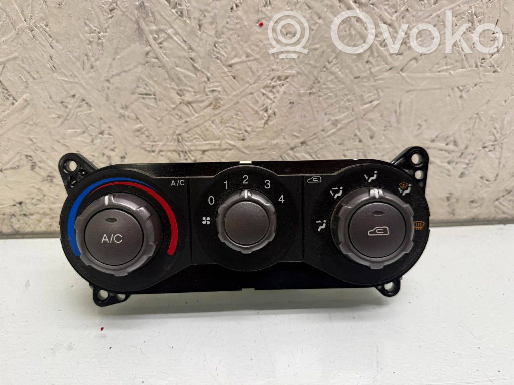 Hyundai Matrix Climate control unit 