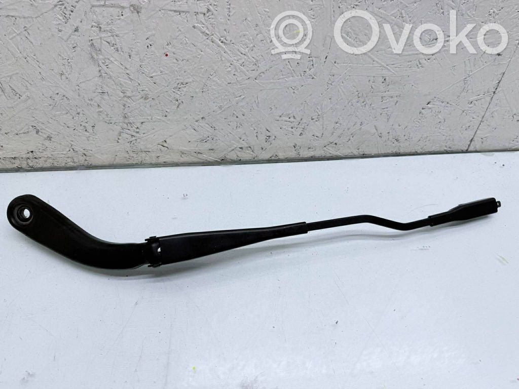 BMW 1 F20 F21 Wischerarm vorne 