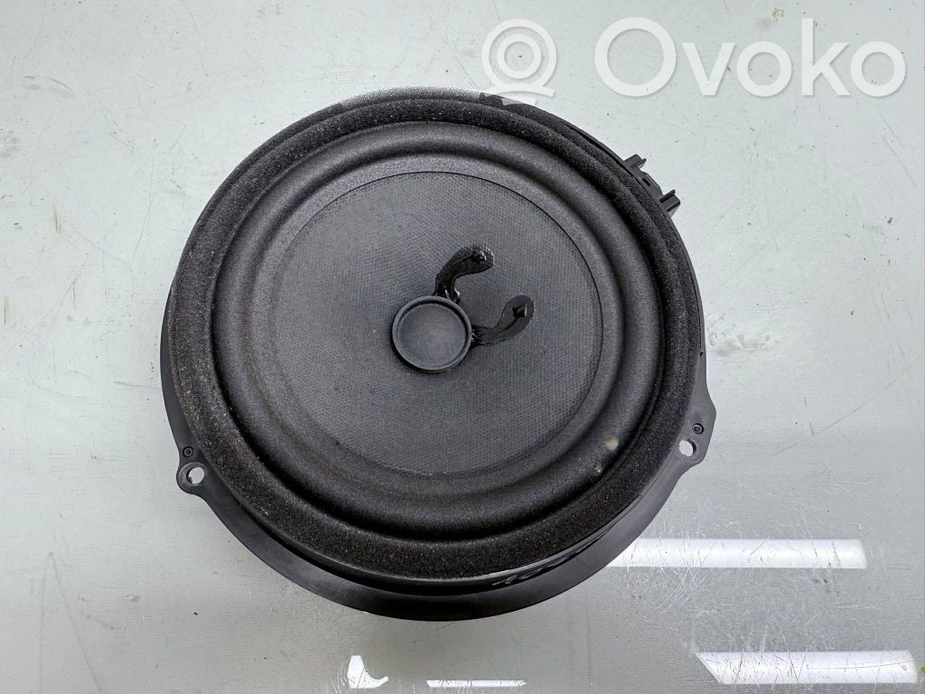 Ford Transit Custom Garsiakalbis (-iai) priekinėse duryse 