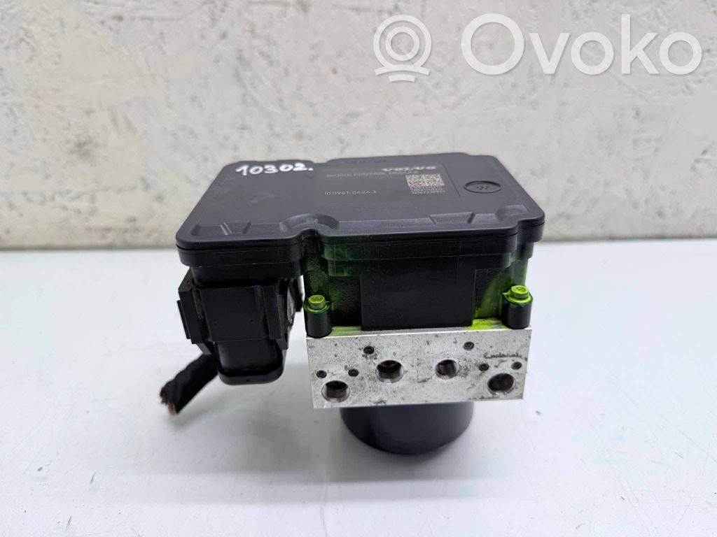 Volvo V40 ABS bloks 
