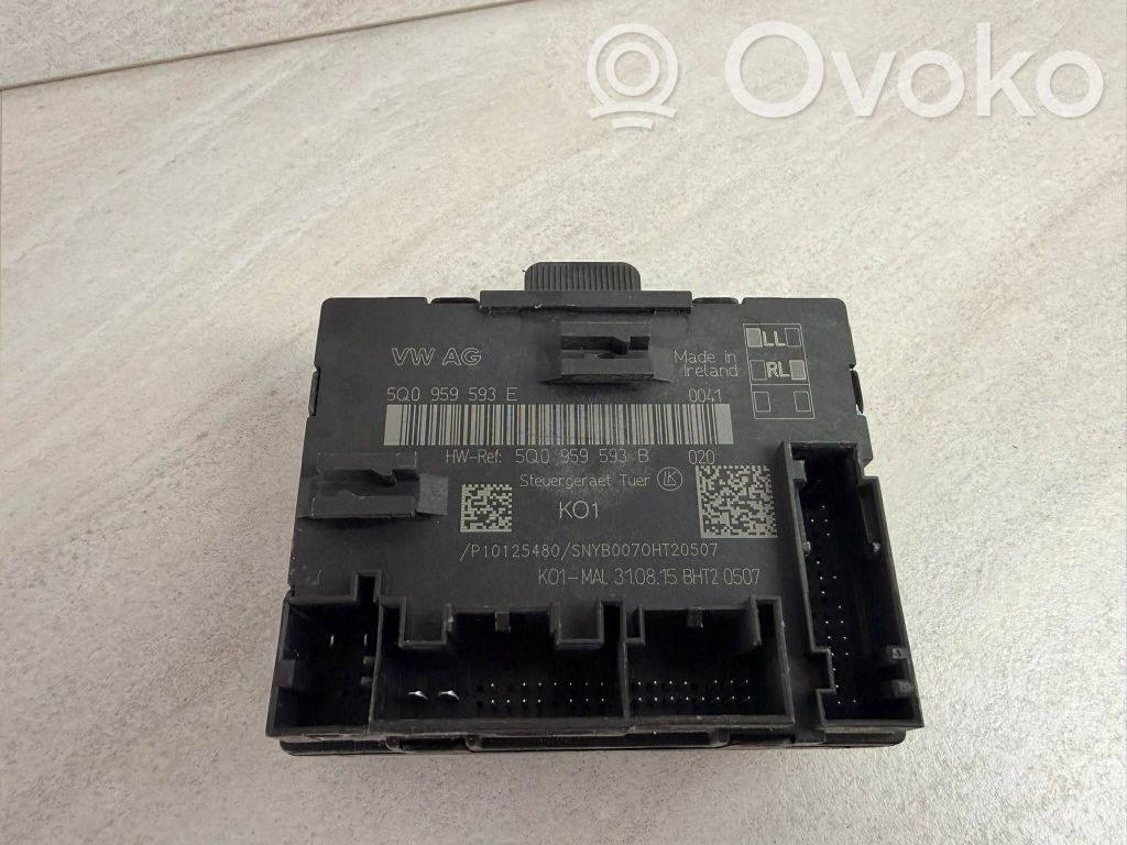 Volkswagen Touran III Door control unit/module 