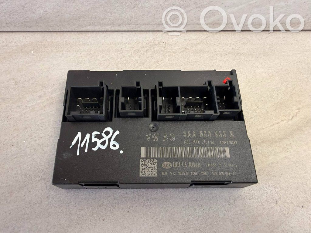 Volkswagen PASSAT B7 Module confort 