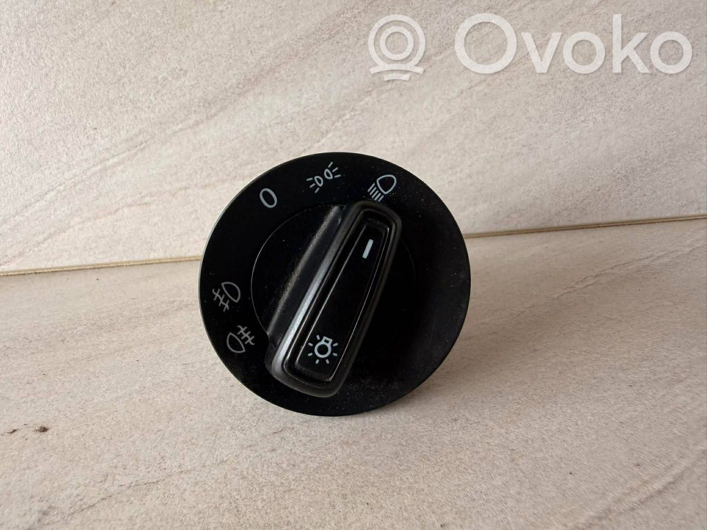 Volkswagen Golf VII Interruptor de luz 