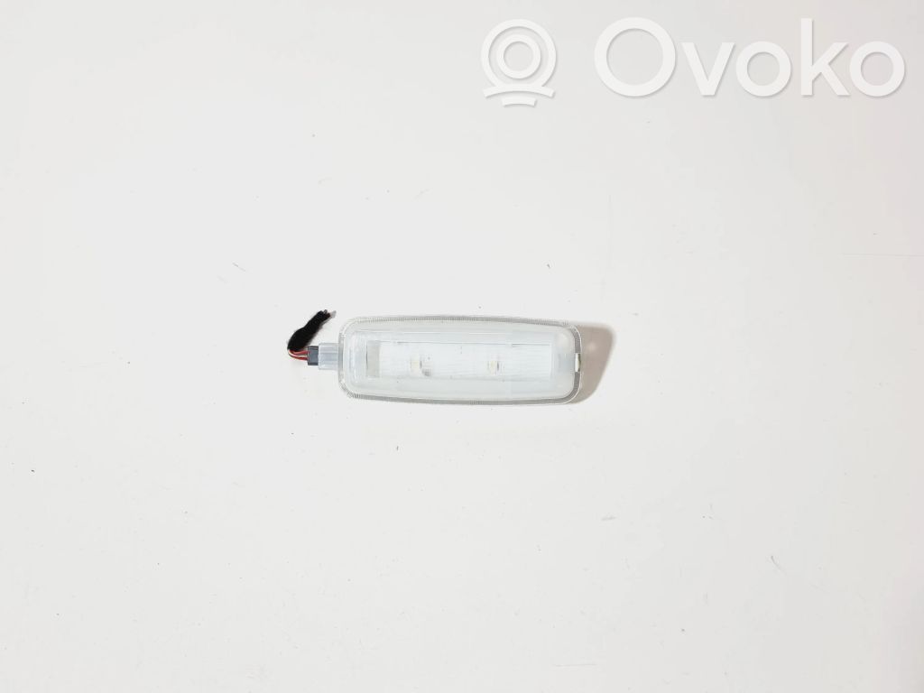 Audi Q3 8U Przycisk / Włącznik oświetlenia wnętrza kabiny 