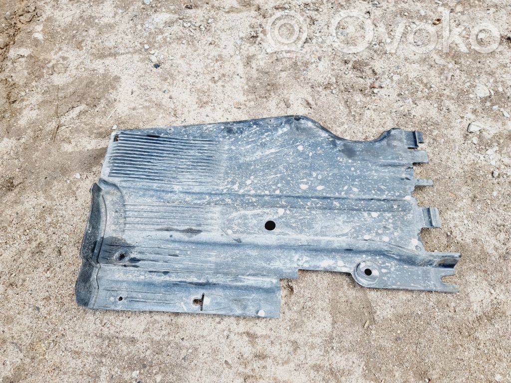 Audi A4 S4 B8 8K Protecție inferioară laterală 