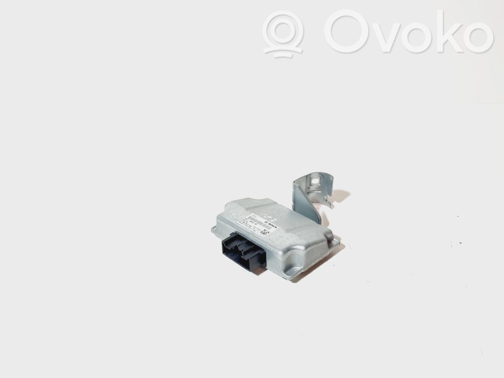 Ford Focus Voltage converter/converter module 