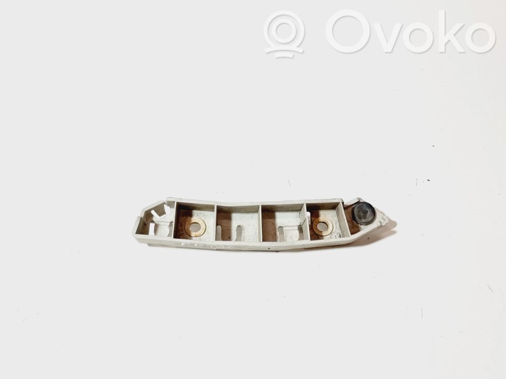 Ford Focus Front bumper mounting bracket 