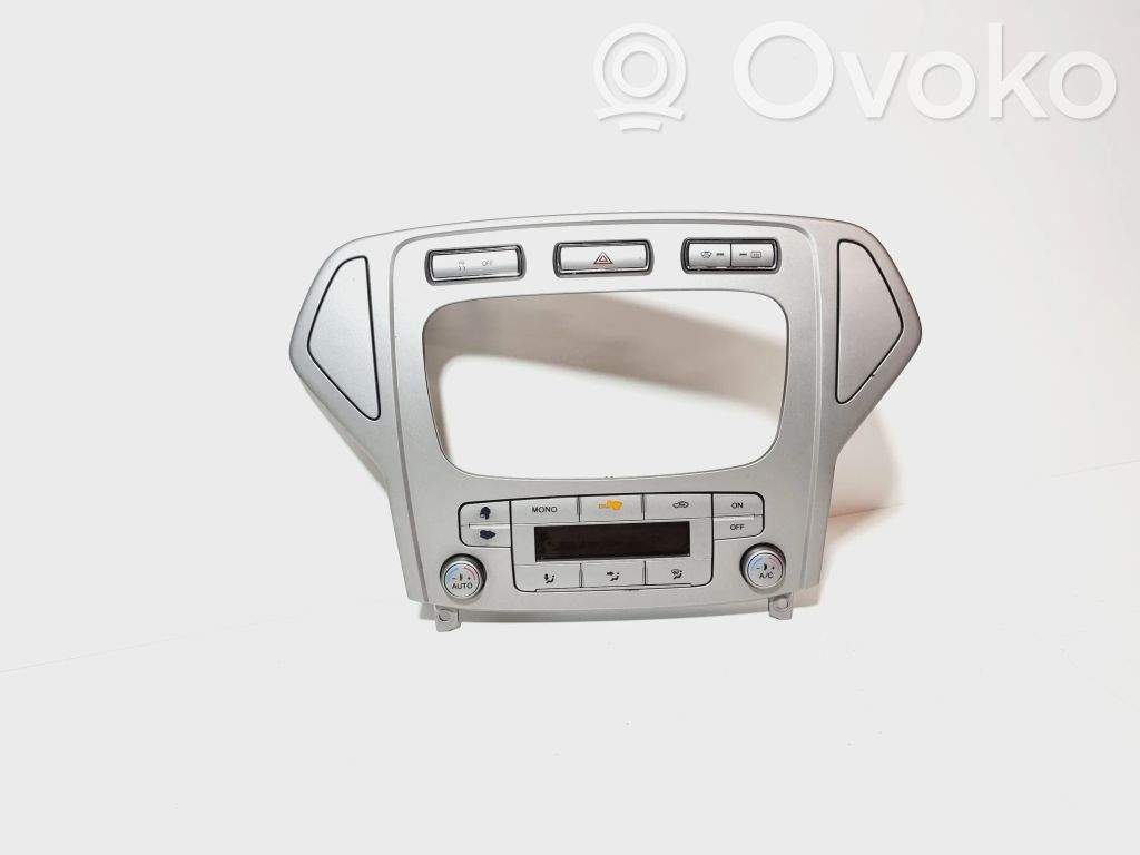Ford Mondeo MK IV Climate control unit 