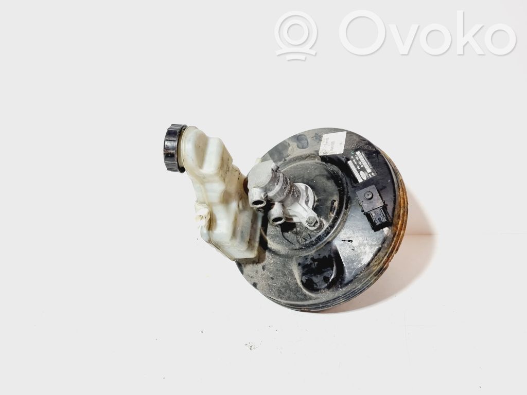 Ford Focus Brake booster 