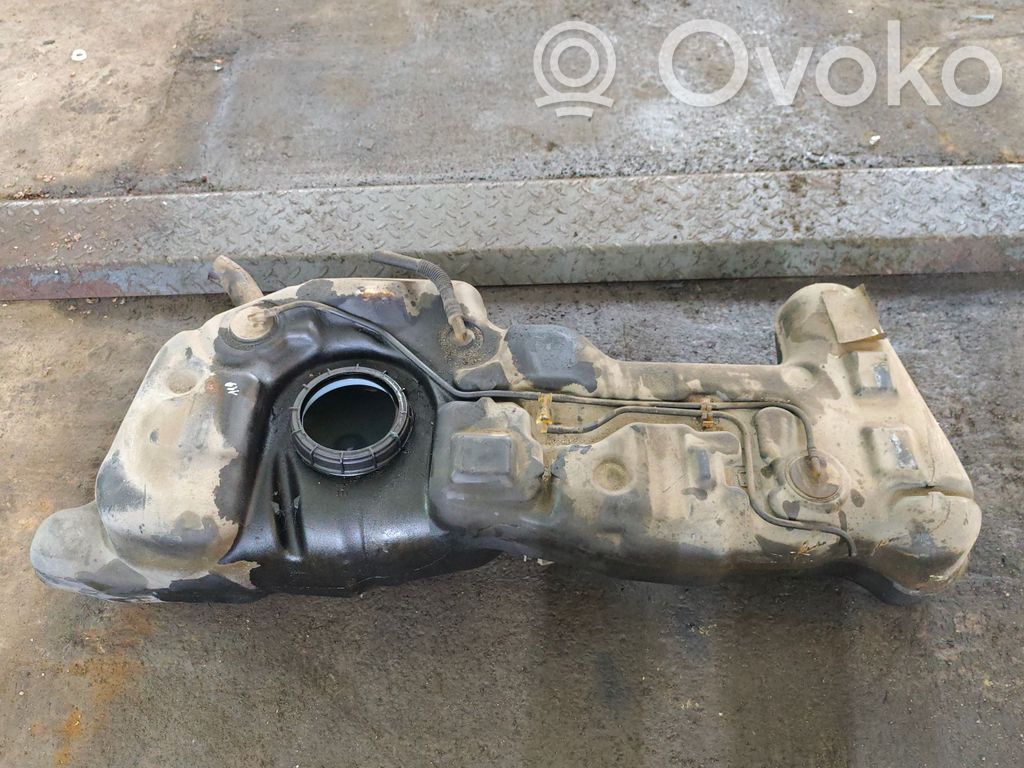 Nissan Juke I F15 Degvielas tvertne 