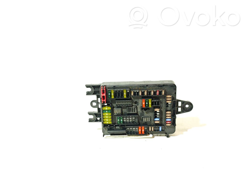 BMW 3 GT F34 Fuse module 