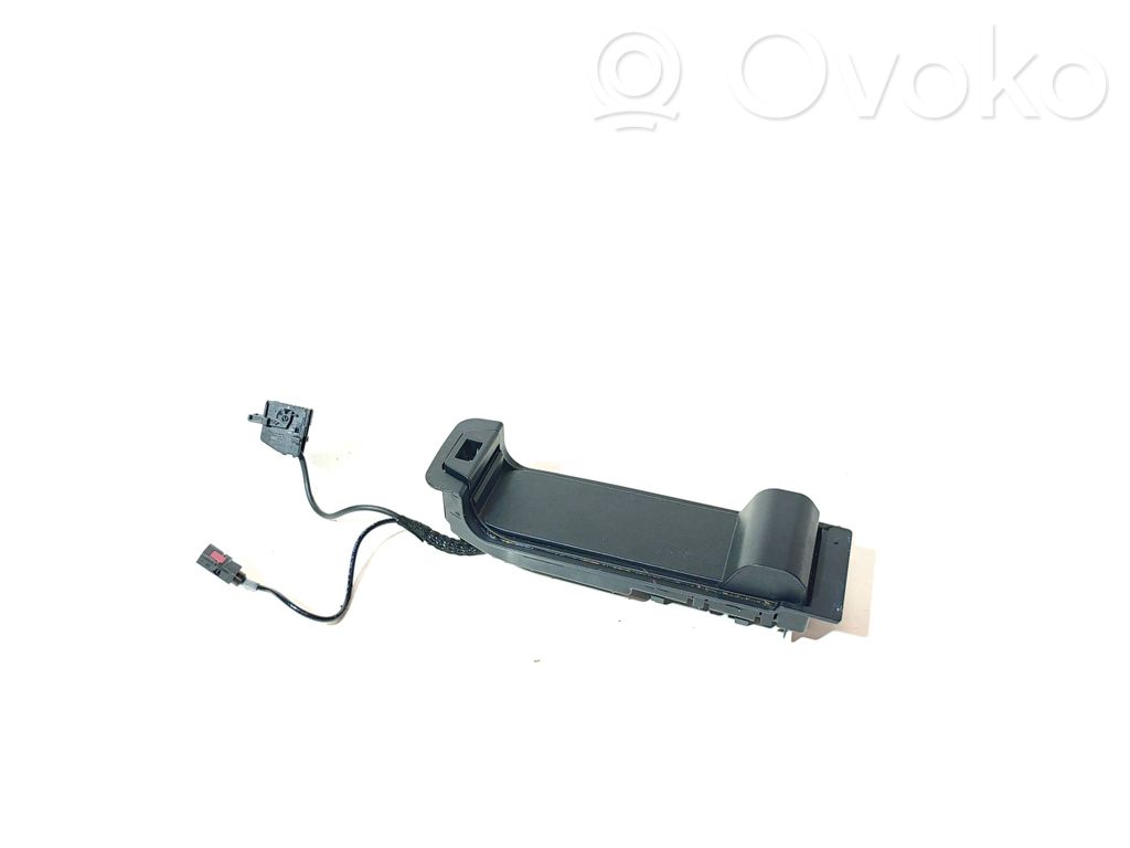Steuergerät Autotelefon   51167118054,7118054,58450713
