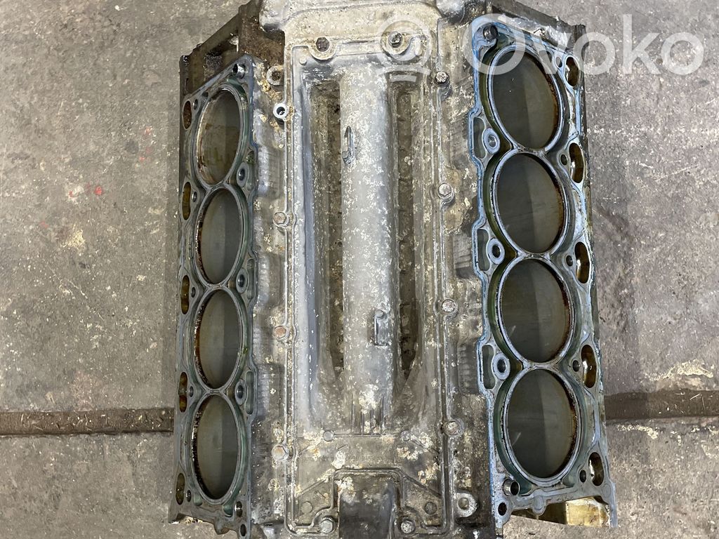 BMW 7 E65 E66 Bloks 
