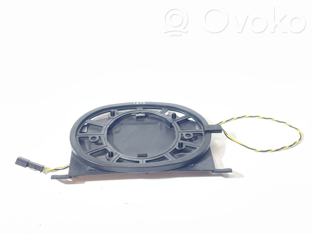 Radion pystyantenni   6912759