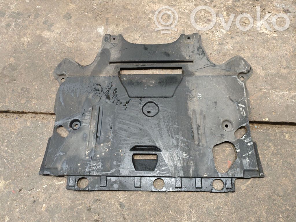 Audi A5 8T 8F Osłona dolna silnika 