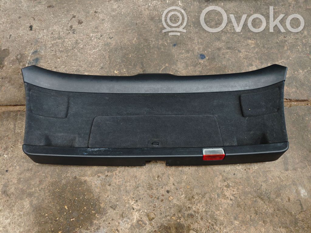 Audi A4 S4 B7 8E 8H Poszycie / Tapicerka tylnej klapy bagażnika 