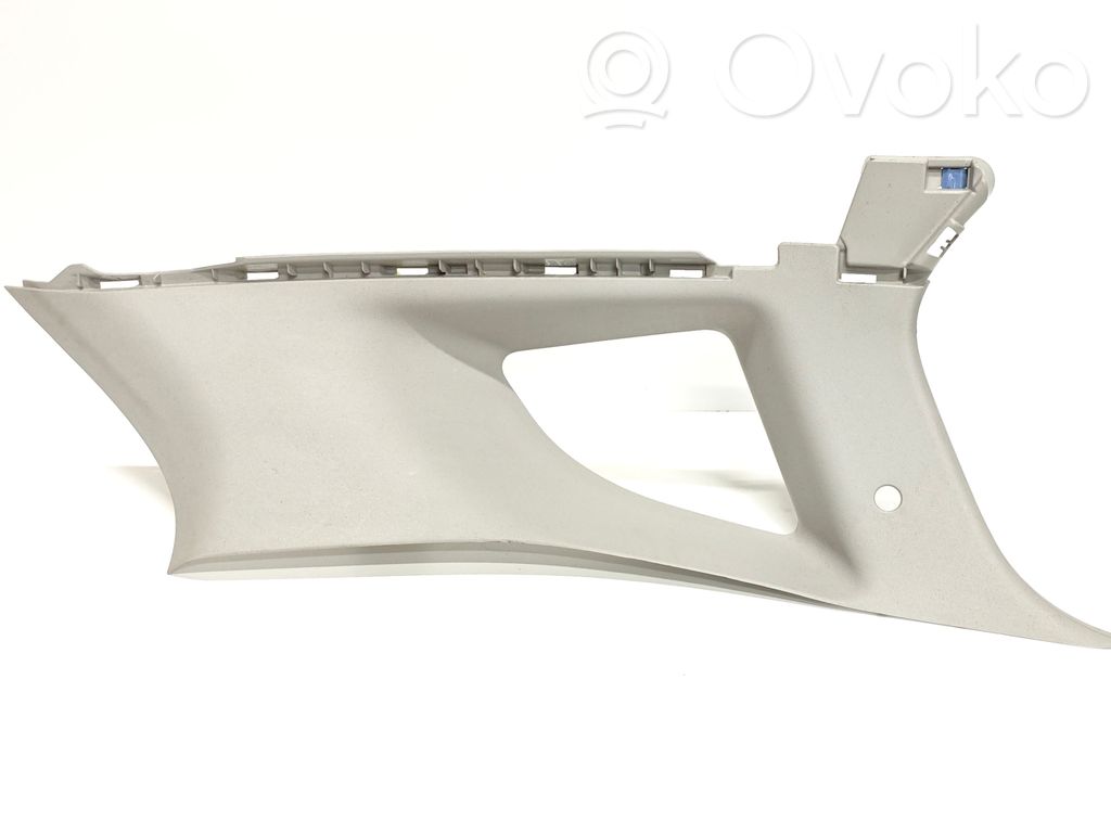 Renault Megane III (D)pillar trim (top) 