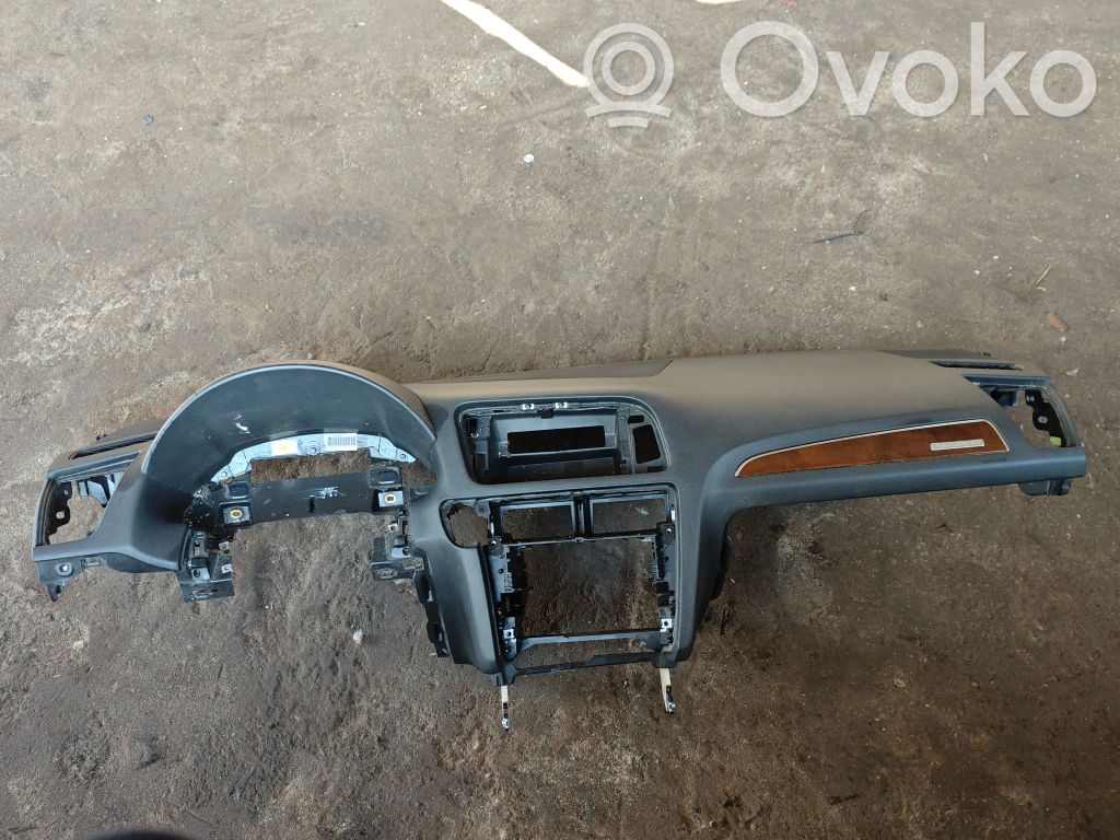 Audi Q5 SQ5 8R Bord 
