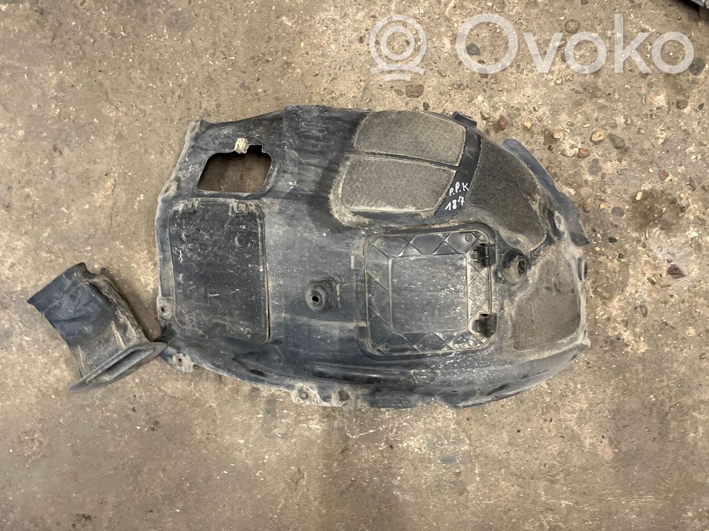 BMW 7 G11 G12 Nadkole przednie 