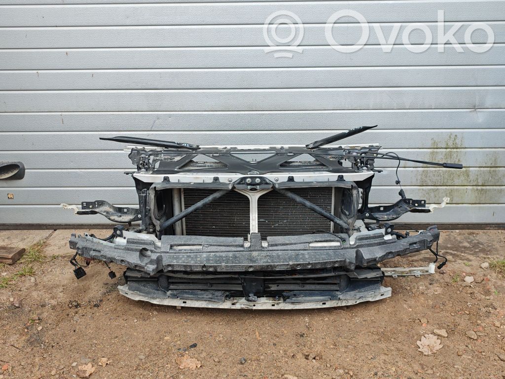 BMW 7 G11 G12 Chłodnica / Komplet 