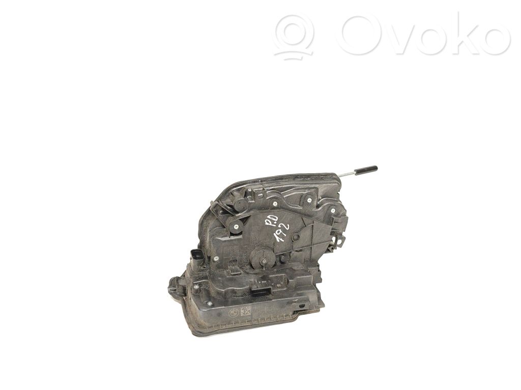 BMW X5 F15 Zamek drzwi przednich 