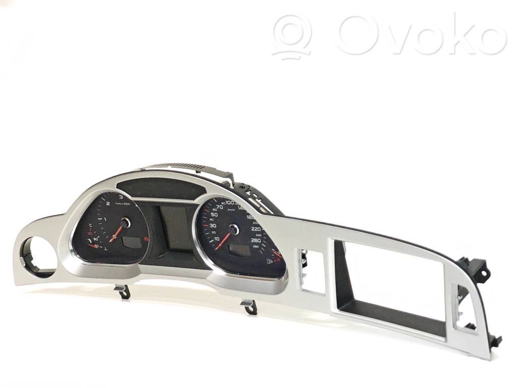 Audi A6 S6 C6 4F Tachimetro (quadro strumenti) 