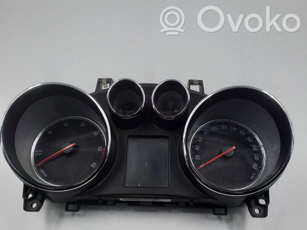 Opel Mokka Geschwindigkeitsmesser Cockpit 